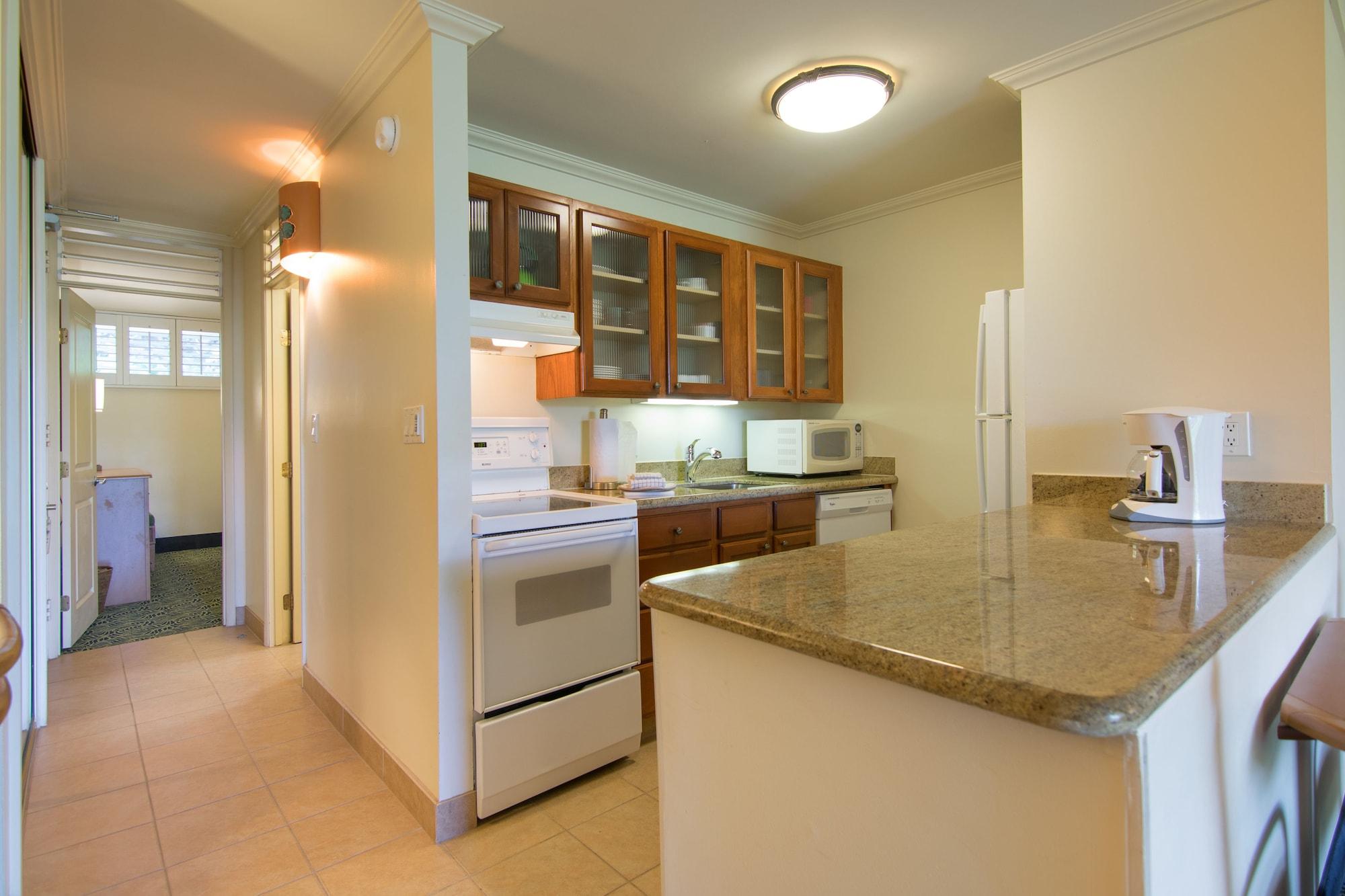 Napili Shores Maui By Outrigger - No Resort & Housekeeping Fees Lahaina Exterior photo